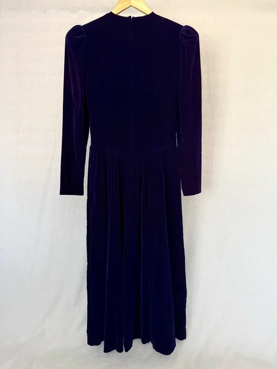 Vintage 1990 Jessica McClintock Blue Velvet Dress | Lace Bib | Tea Length - Picture 5 of 12